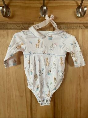 Long-Sleeve Baby One-Piece with Pastel Animal Print - White